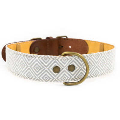 Corcho Dog Collar