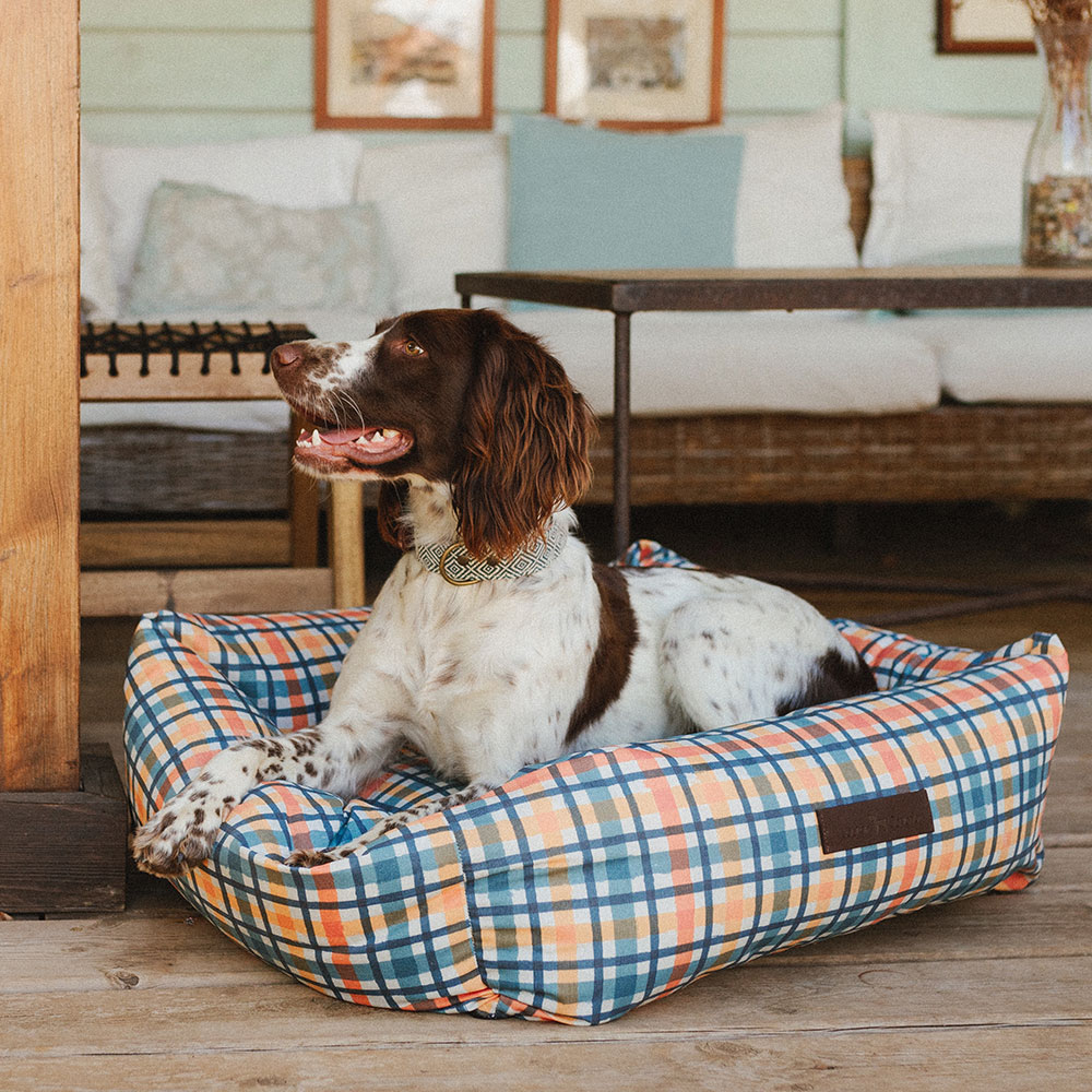 Picasso Waterproof Bed - Image 2