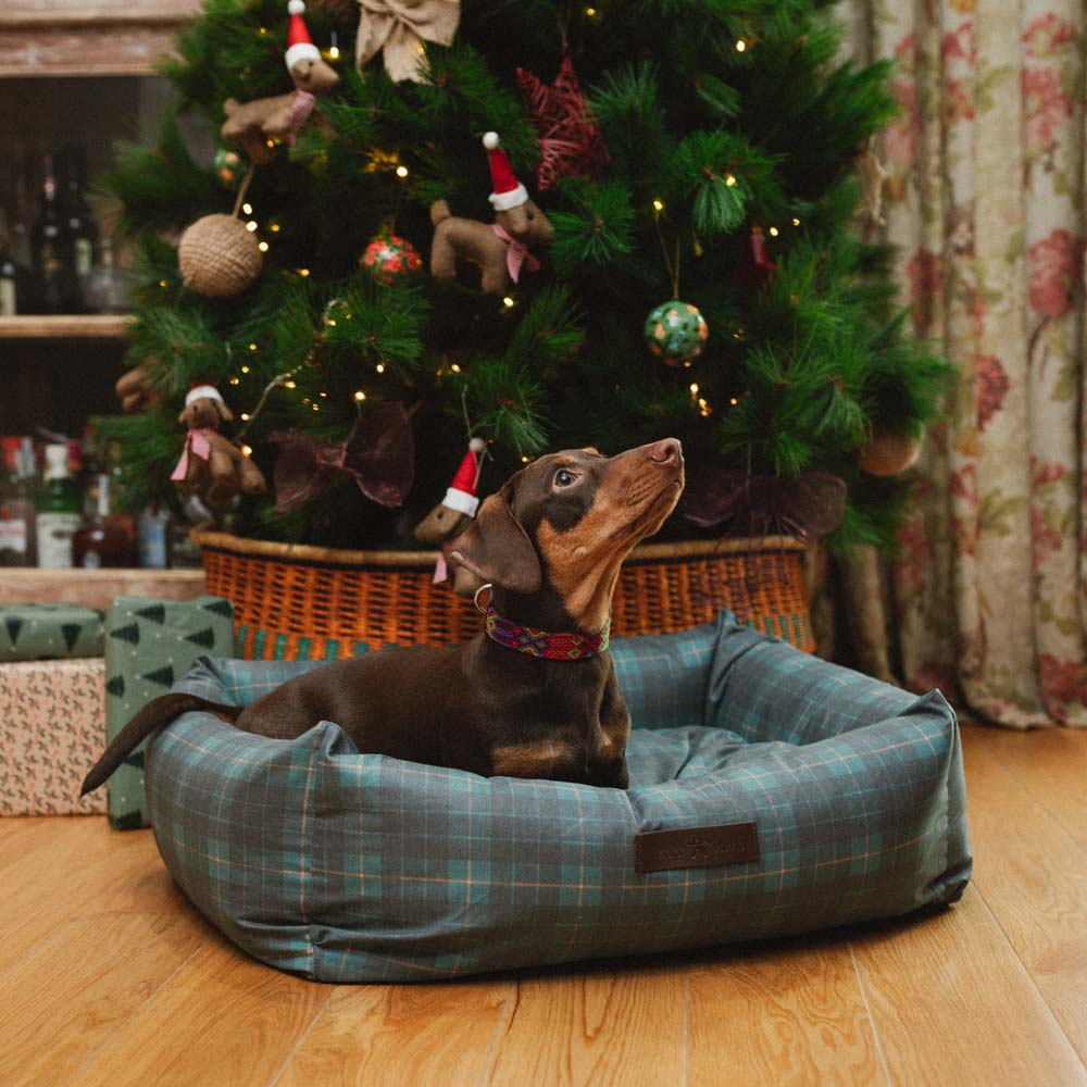 Green Tartan Waterproof Bed - Image 2
